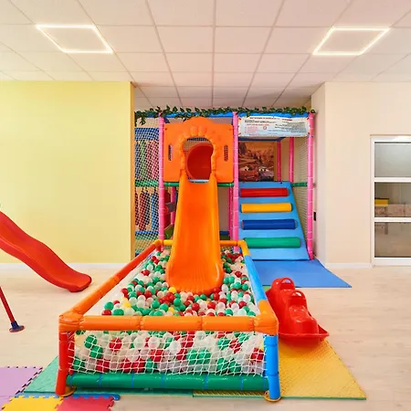 Apartmanhotel Crotiria - Pomorie